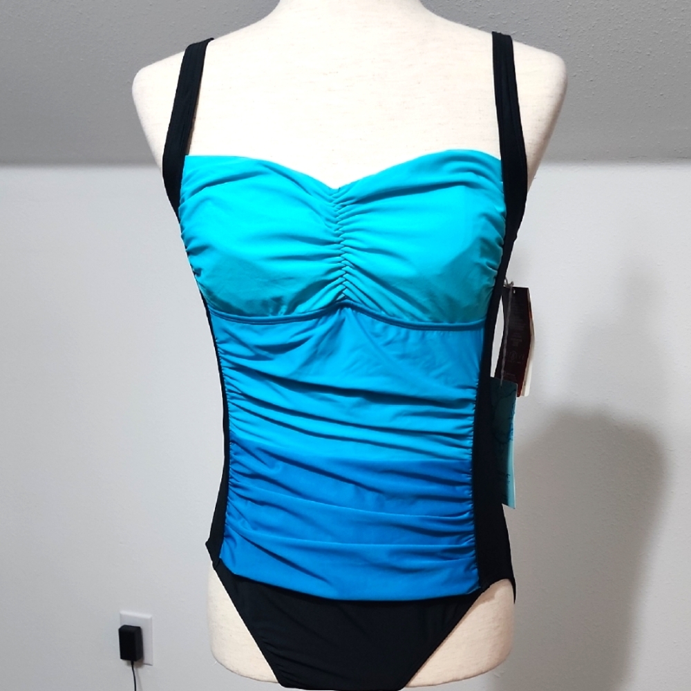 ☀️Women's Ombre One PC Eco SWIM by Aqua GREEN Swimsuit